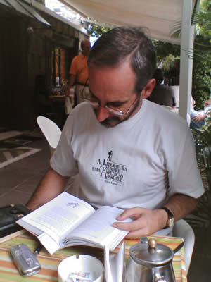 Milton no Café do Porto