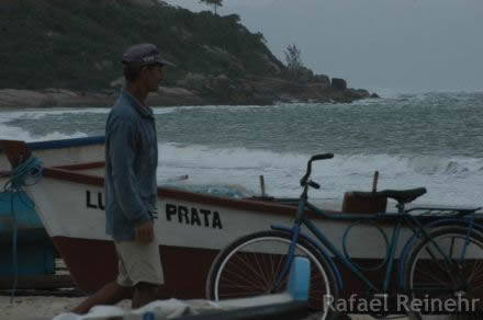 O Pescador, o Barco e a Bicicleta