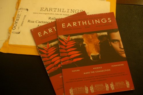 Earthlings - Terráqueos